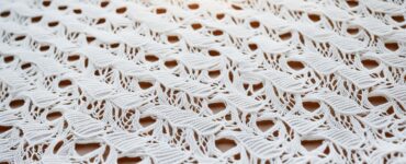 tricot dentelle
